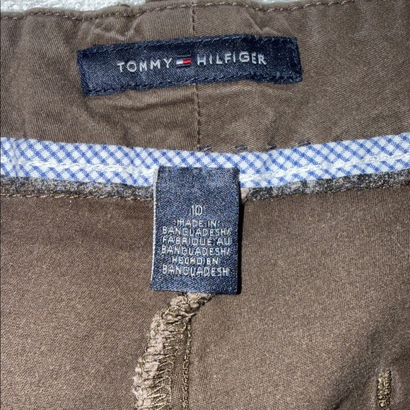 Tommy Hilfiger Chino Shorts - Size 10 - Picture 3 of 4